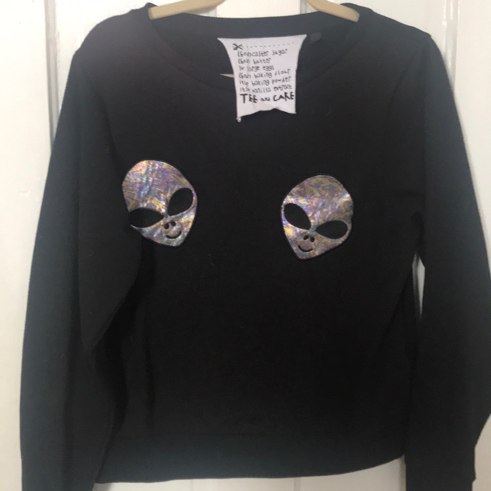Topshop tee and cake alien sweatshirt size small